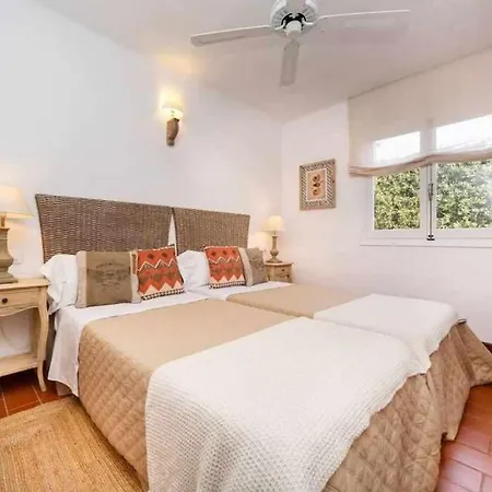 Villa Bini Bella Ideal Para Familias Con Ninos Piscina Vallada Y Columpios *